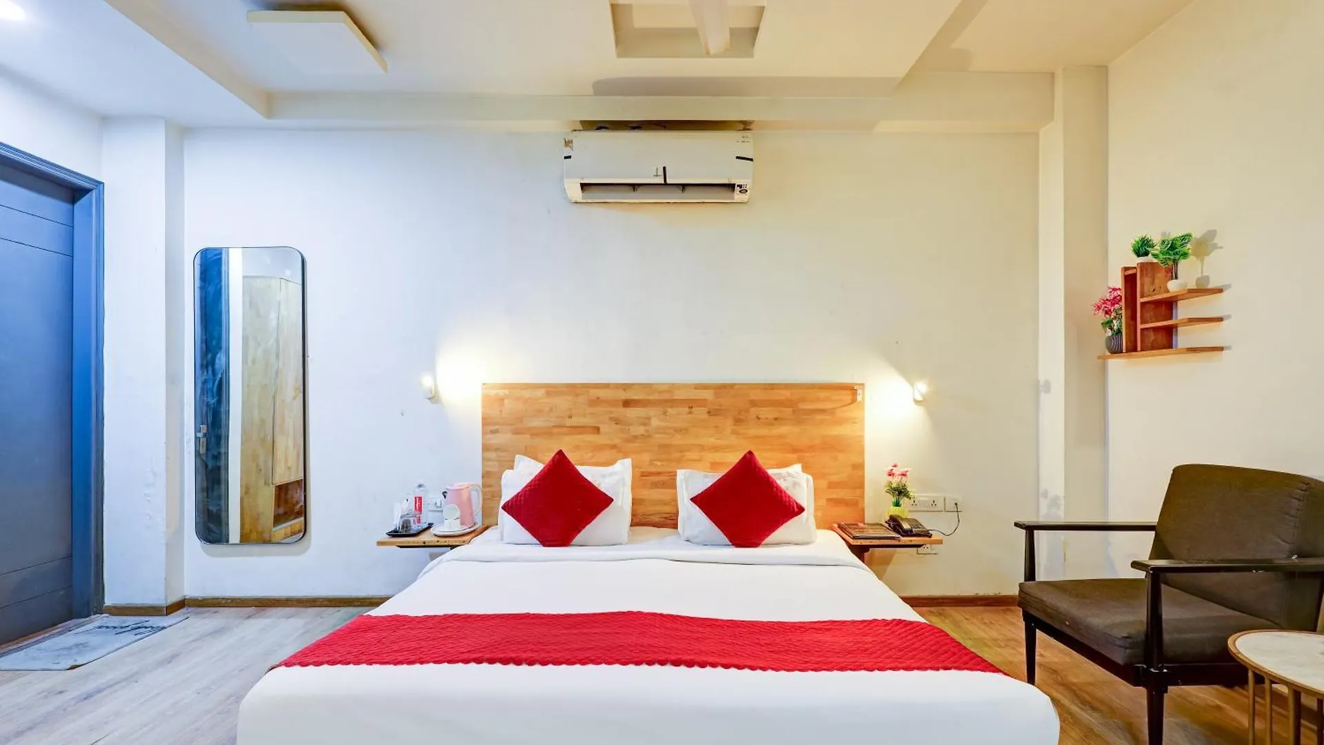 Hotel Moonlight Gurgaon