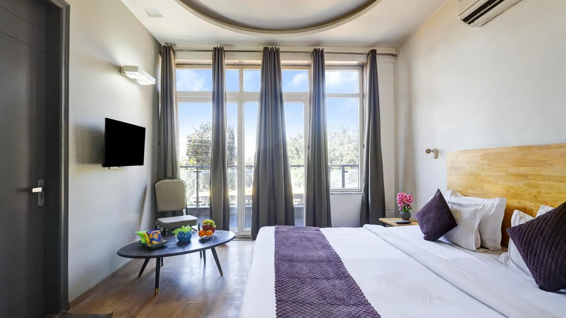 Hotel Moonlight Gurgaon