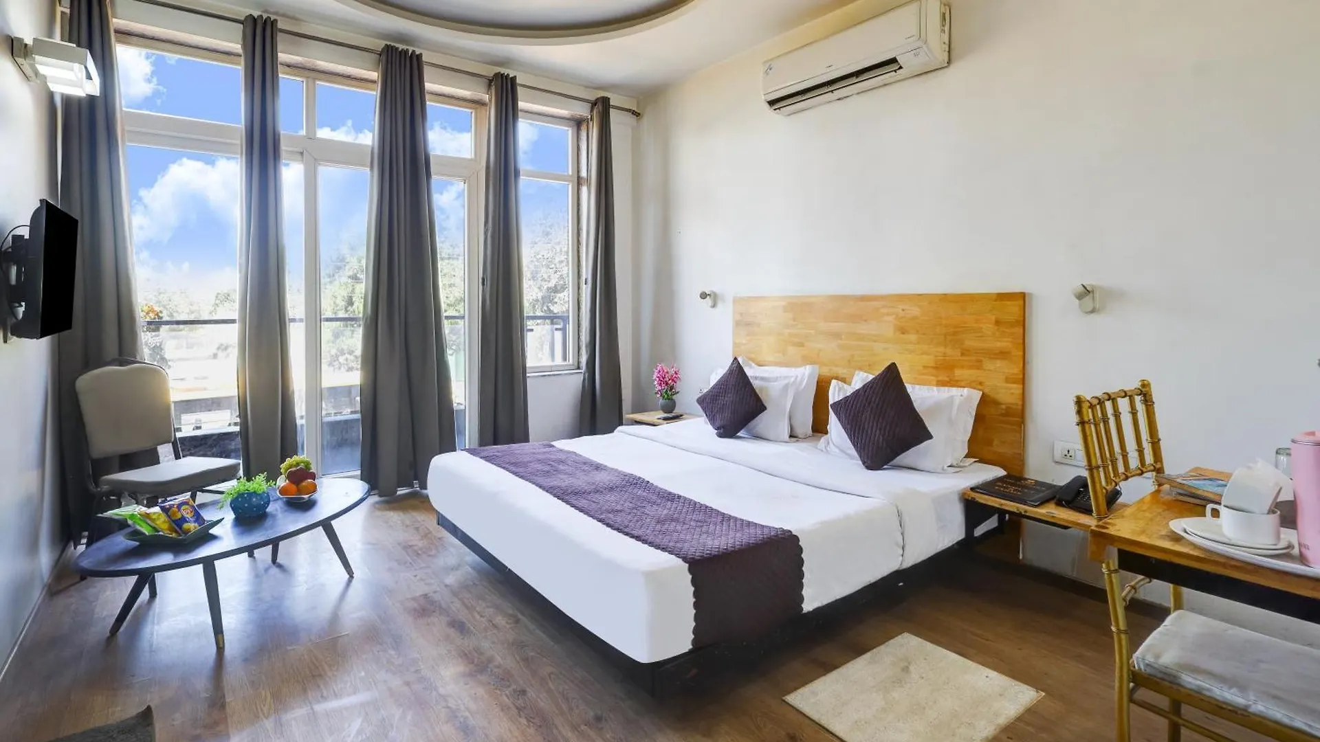 Hotel Moonlight Gurgaon